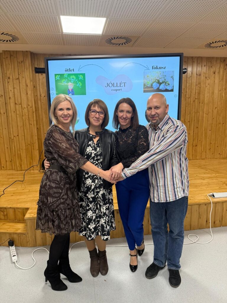 Hatékony pedagógus–szülő együttműködés gyermekeink jóllétéért kötetbemutaó